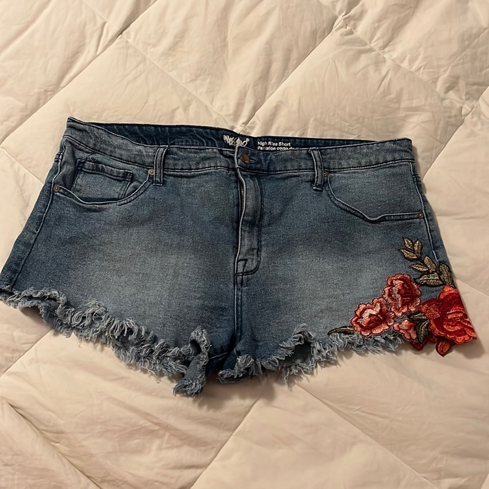 Mossimo high rise shorts sz 18